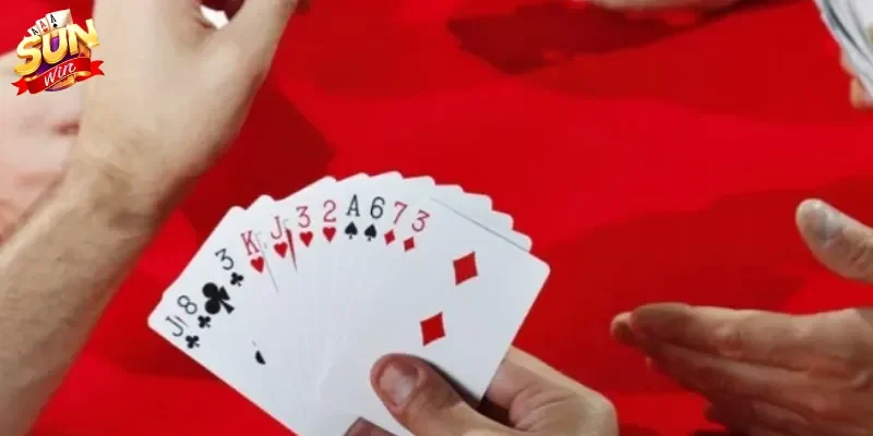 Chiến thuật ghi nhớ chất bài và nghệ thuật điều phối thế trận tại SUNWIN